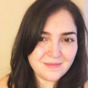 Meet your Posher, Deniz